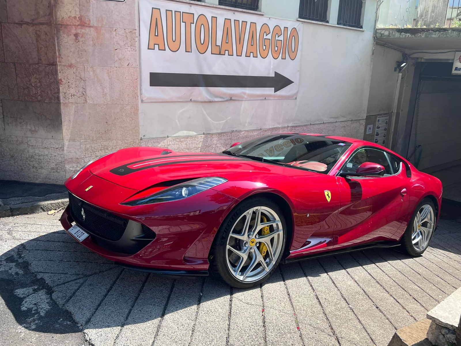 Lavaggio Lamborghini - Auto di lusso
